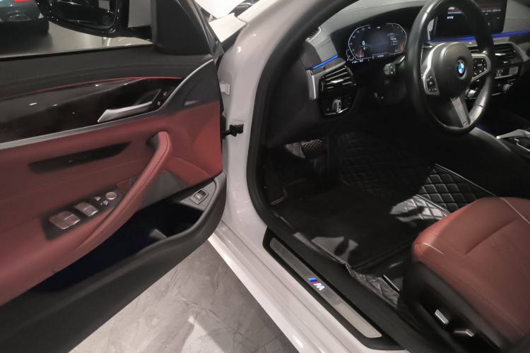 Used BMW 5 Series 2021 525Li M Sport Package
