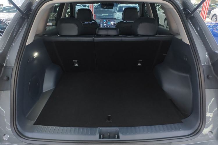 Used  E5 2024 530km Long-Range Version