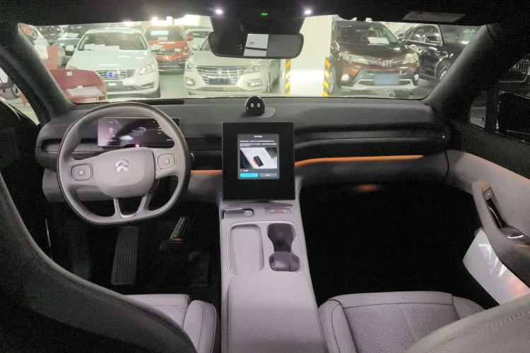 Used Nio EC6 2024 75 kWh