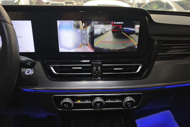 Used Hongqi HS5 2023 2.0T Four-Wheel Drive Flagship Pro Edition
