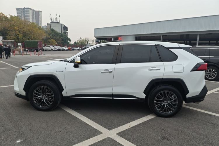 Used Toyota Wildlander 2023 Dual-Motor 2.5L E-CVT Four-Wheel Drive Prestige Edition
