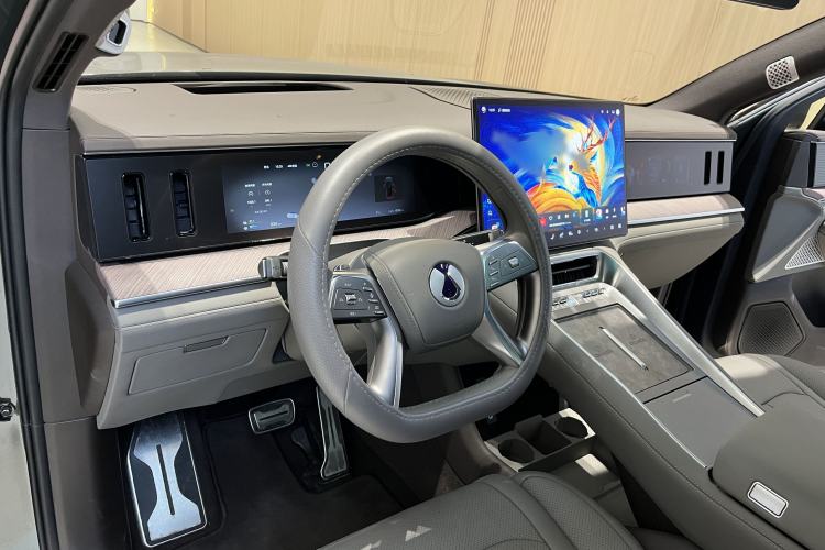 Used Denza N9 2025 Flagship Model