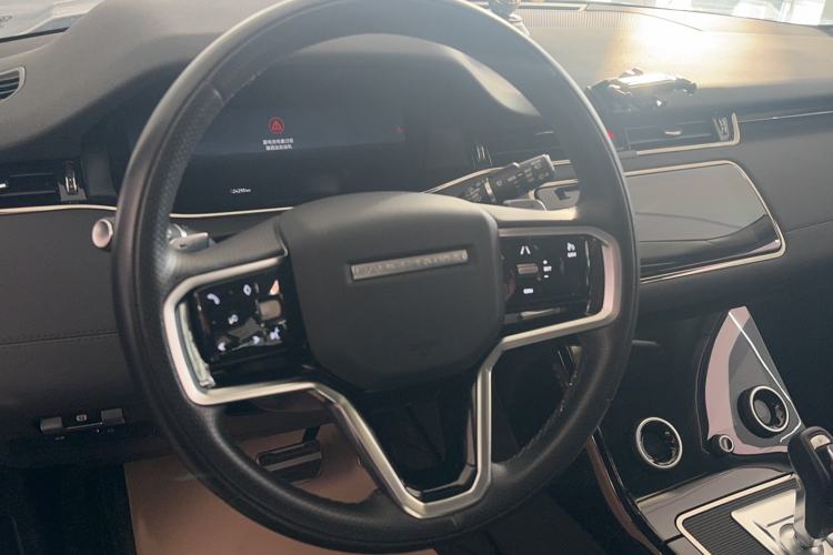 Used Land Rover Range Rover Evoque 2023 Aurora L 249 PS Collins Antique Bronze Special Edition
