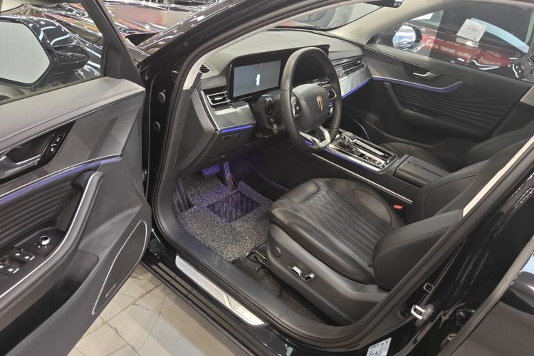 Used Hongqi HS5 2023 2.0T Qixiang Pro Edition

