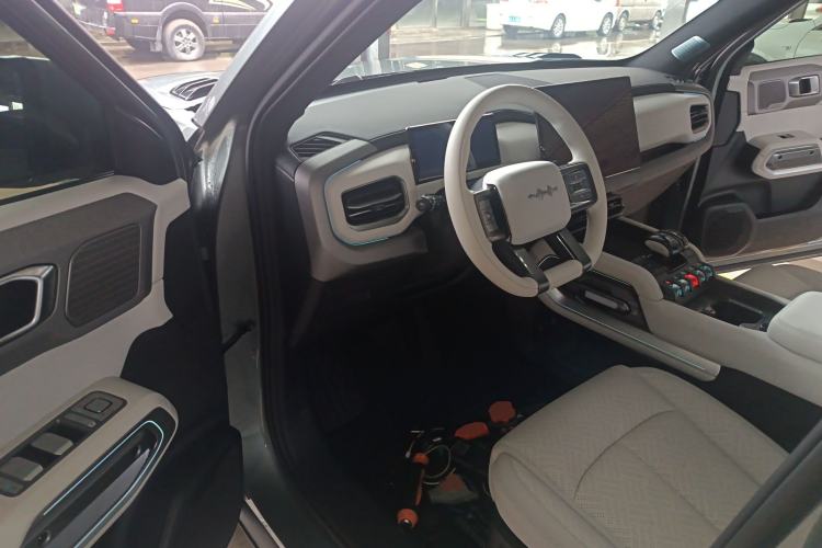 Used Formula Leopard Titanium 3 2025 Model 501KM Rear-Drive Ultra Version
