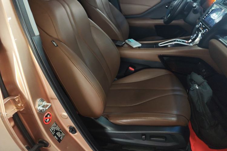 Used Acura CDX 2016 1.5T Two-Wheel Drive Deluxe Edition