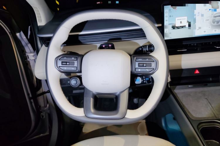 Used Hyundai ELEXIO 2025 Model Two-Wheel-Drive SMART Edition 64.2kWh