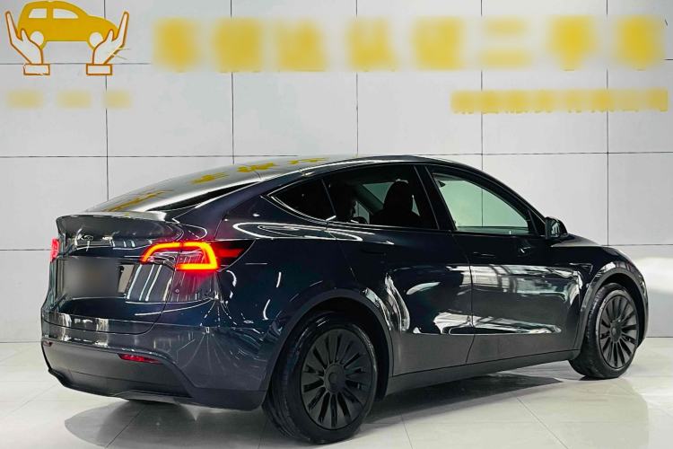 Used Tesla Model Y 2024 Rear-Wheel-Drive Version
