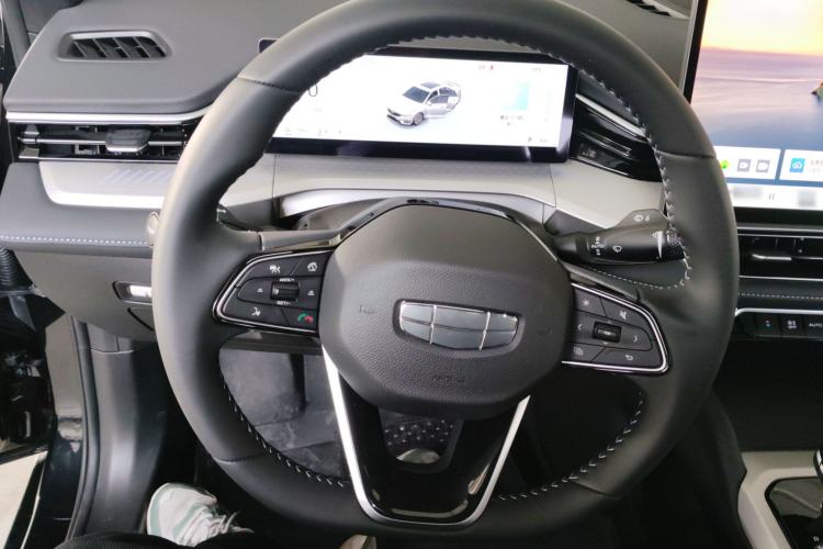 Used Geely Auto Preface 2025 Dongfang Yao 1.5TD Fuyao Edition