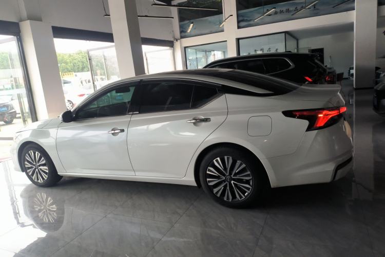 Used Nissan Teana 2022 2.0L XL-TLS Enjoyment Edition
