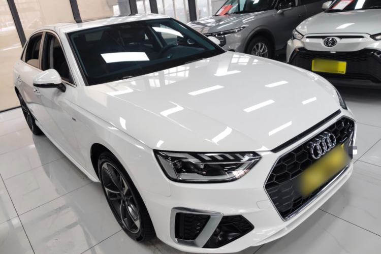 Used Audi A4L 2022 40 TFSI Fashion Dynamic Model
