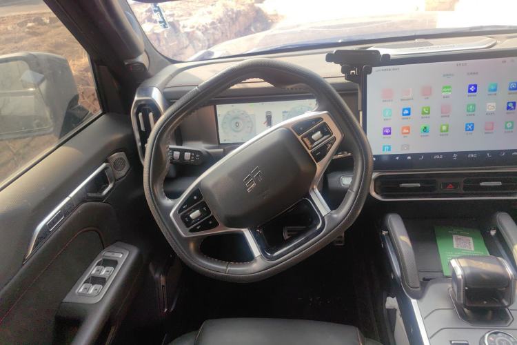 Used JETOUR Traveler 2023 2.0T All-Wheel Drive CrossPRO+