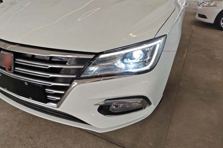Used Roewe i5 2019 20T Automatic 4G Connected Supercharged Flagship Edition
