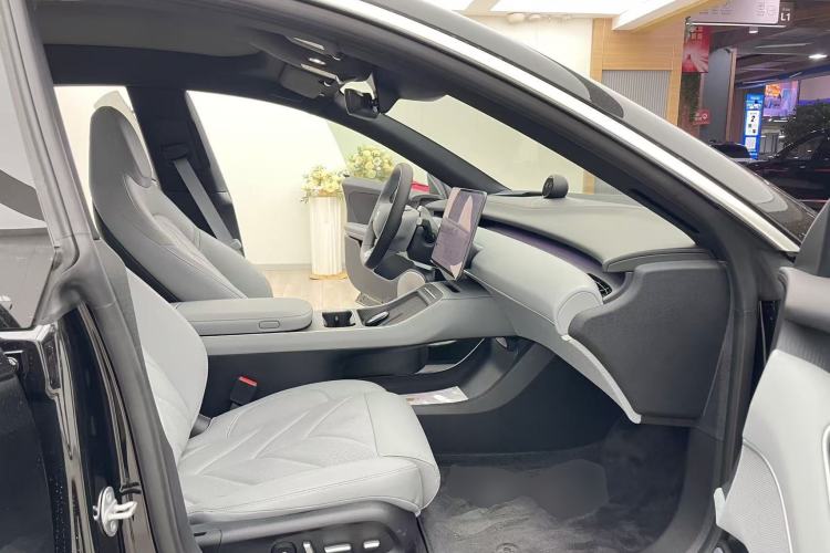 Used Nio ET5T 2025 75 kWh Touring
