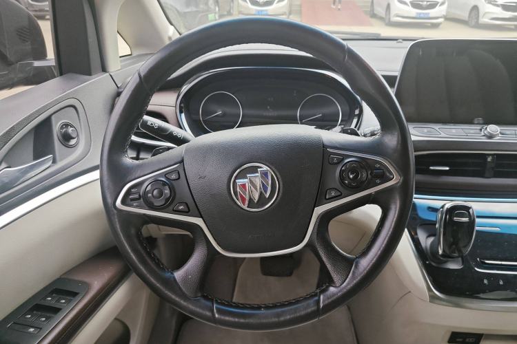 Used Buick GL8 2021 Land Cruiser Executive Class 652T Luxury Model
