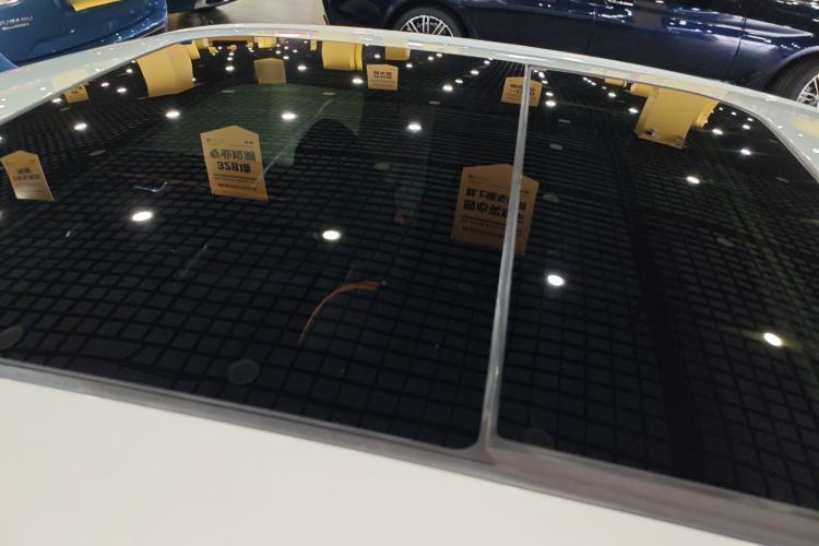 Used Dongfeng Aeolus Yixuan MAX 2023 1.5T Ultra-Stylish Trendsetting Dad Edition
