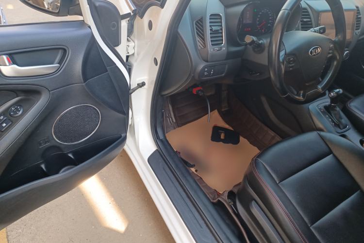 Used Kia K3 2015 1.6L Automatic GLS
