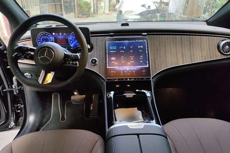 Used Mercedes-Benz EQE SUV 2024 500 4MATIC Luxury Edition