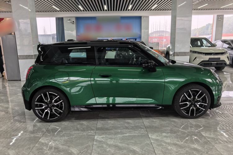 Used  Electric MINI COOPER 2024 452km COOPER SE Racing Driver