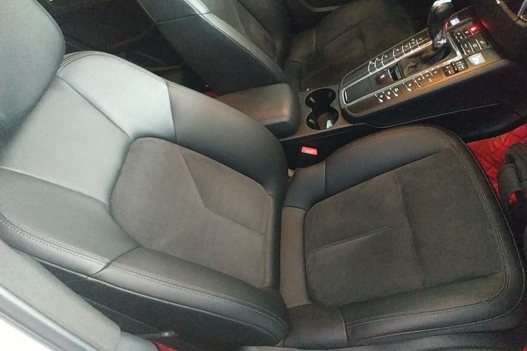 Used Porsche Macan 2017 Macan 2.0T
