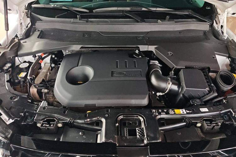 Used Land Rover Discovery Sport New Energy 2024 1.5T P300e Plug-in Hybrid Electric Version
