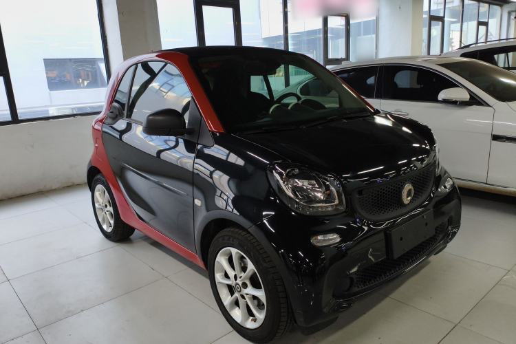 Used  fortwo 2018 1.0L 52kW Hardtop Dynamic Version China V
