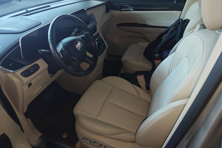 Used Buick GL8 2023 ES Lu Zun Deluxe Model
