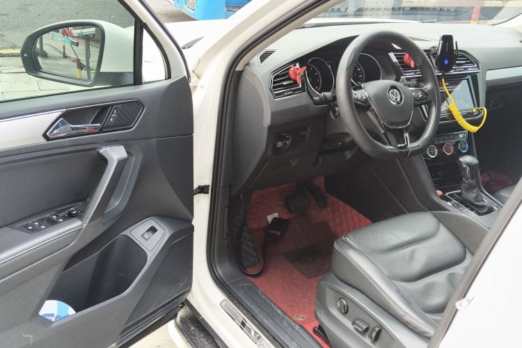 Used Volkswagen Tiguan L 2019 330TSI Automatic Two-Wheel Drive Smart Luxury Version China V Emission Standard