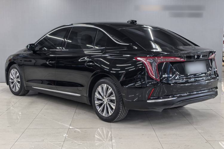 Used Hongqi E-QM5 2024 610 km PLUS
