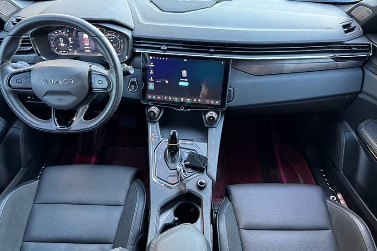 Used Lynk & Co 01 2023 2.0TD Four-Wheel Drive HypeHalo
