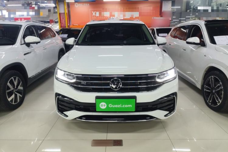 Used Volkswagen Tiguan L 2024 Outstanding Model 330TSI Automatic Two-Wheel Drive R-Line Dragon Glory Edition
