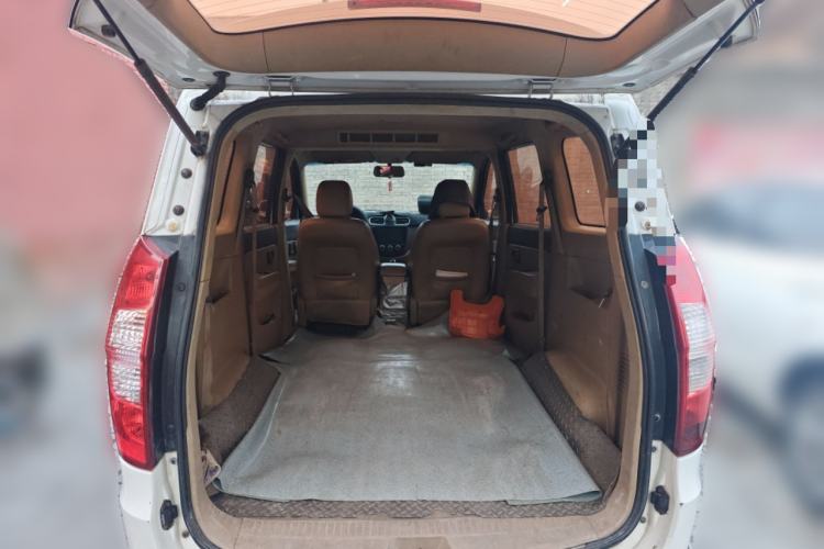 Used Wuling Hongguang 2014 1.5L S Automatic Comfort Edition
