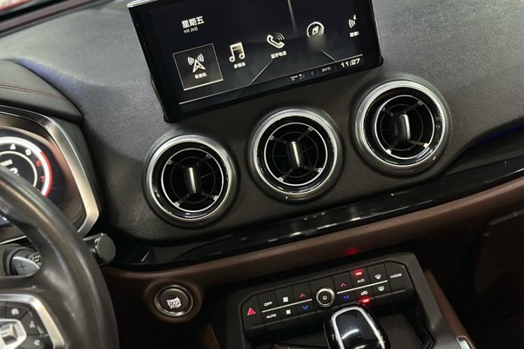 Used Wey VV5 2017 2.0T Flagship Edition
