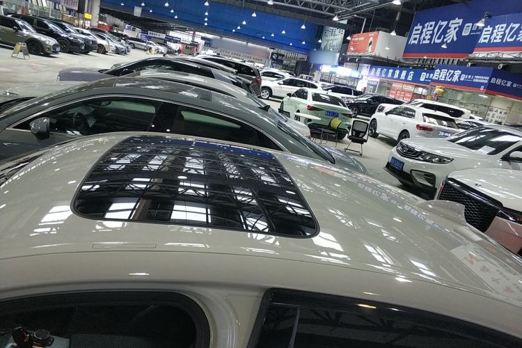 Used BMW 5 Series (Import) 2018 525i M Sport Package