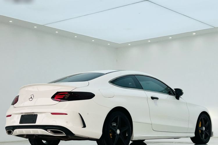 Used Mercedes-Benz C-Class 2016 C 200 Coupe