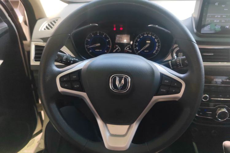 Used Changan Alsvin V7 2015 1.6L Automatic Enjoyment Model China IV Standard
