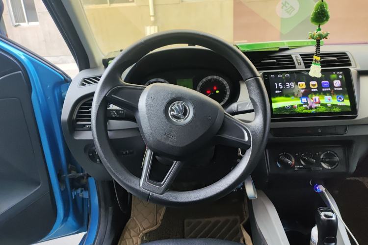 Used Skoda Fabia 2017 1.4L Automatic Front-Drive Model
