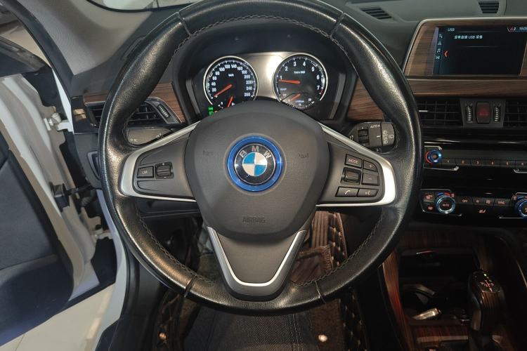 Used BMW X1 2019 sDrive20Li Leading Model
