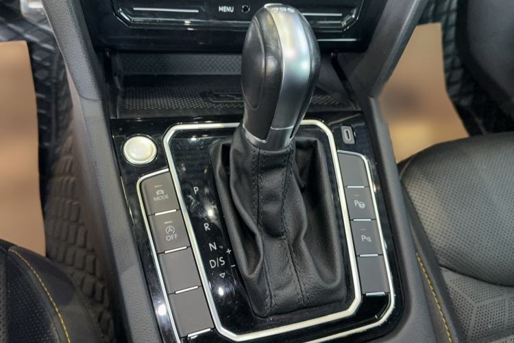 Used Volkswagen FAW-Volkswagen CC 2021 380TSI Striking Edition
