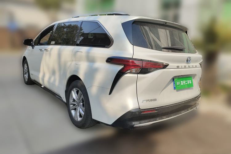Used Toyota Sienna 2021 2.5L Hybrid Comfort Edition
