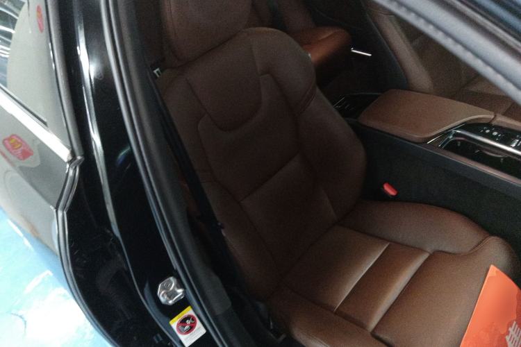 Used Volvo S90 2021 B5 Zhiyuan Luxury Edition
