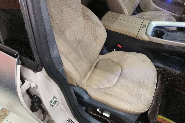 Used ARCFOX Alpha S5 2024 708MAX 200kW
