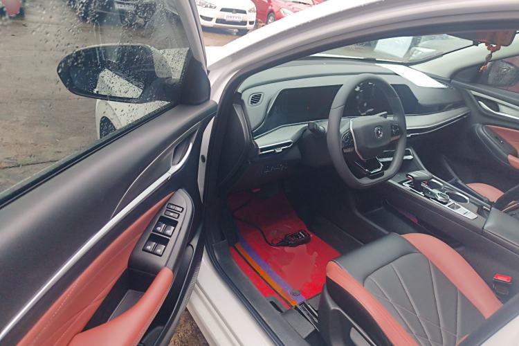 Used Changan Eado 2022 PLUS Blue Whale NE 1.4T GDI DCT Prestige Edition
