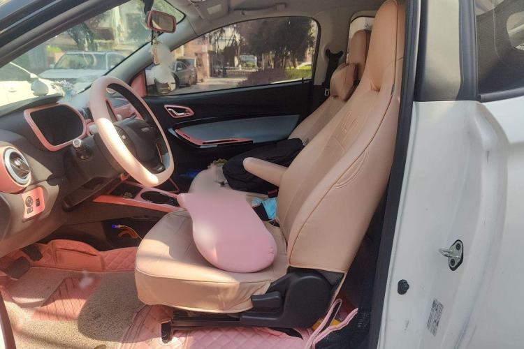 Used Chery Little Ant 2022 Sweet Pink Edition Half-Sugar Version Lithium Iron Phosphate 30 kW 301 km
