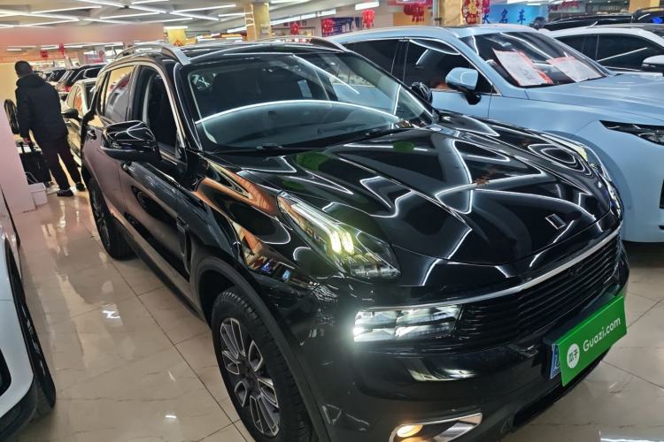 Used Lynk & Co 01 2020 2.0T Two-Wheel Drive Pure Pro Version China VI Standard
