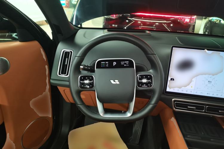 Used Li Auto L8 2024 Pro Model
