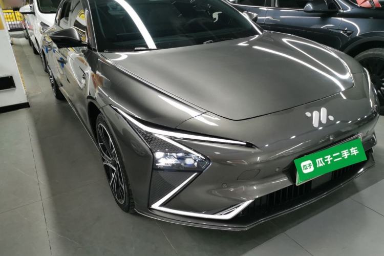 Used  L7 2022 Pro Model