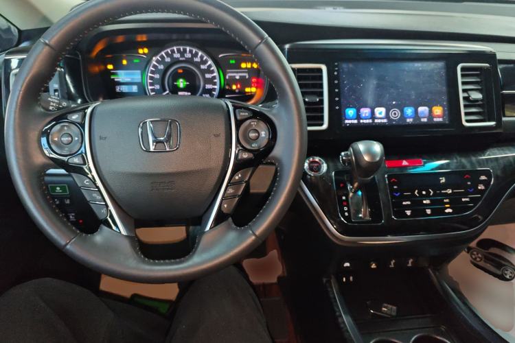 Used Honda Elysion 2019 2.0L Hybrid Luxury Edition
