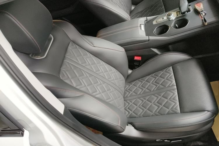 Used Changan UNI-K 2021 2.0T Prestige Edition
