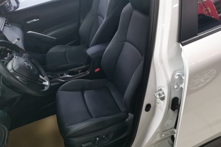 Used Toyota FRONTLANDER 2023 2.0L CVT Luxury Edition